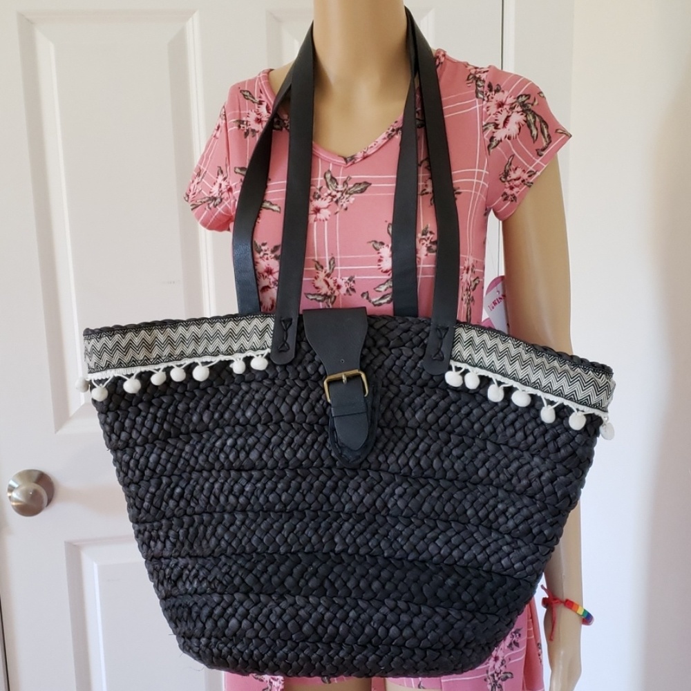 Atmosphere tote bag black & white